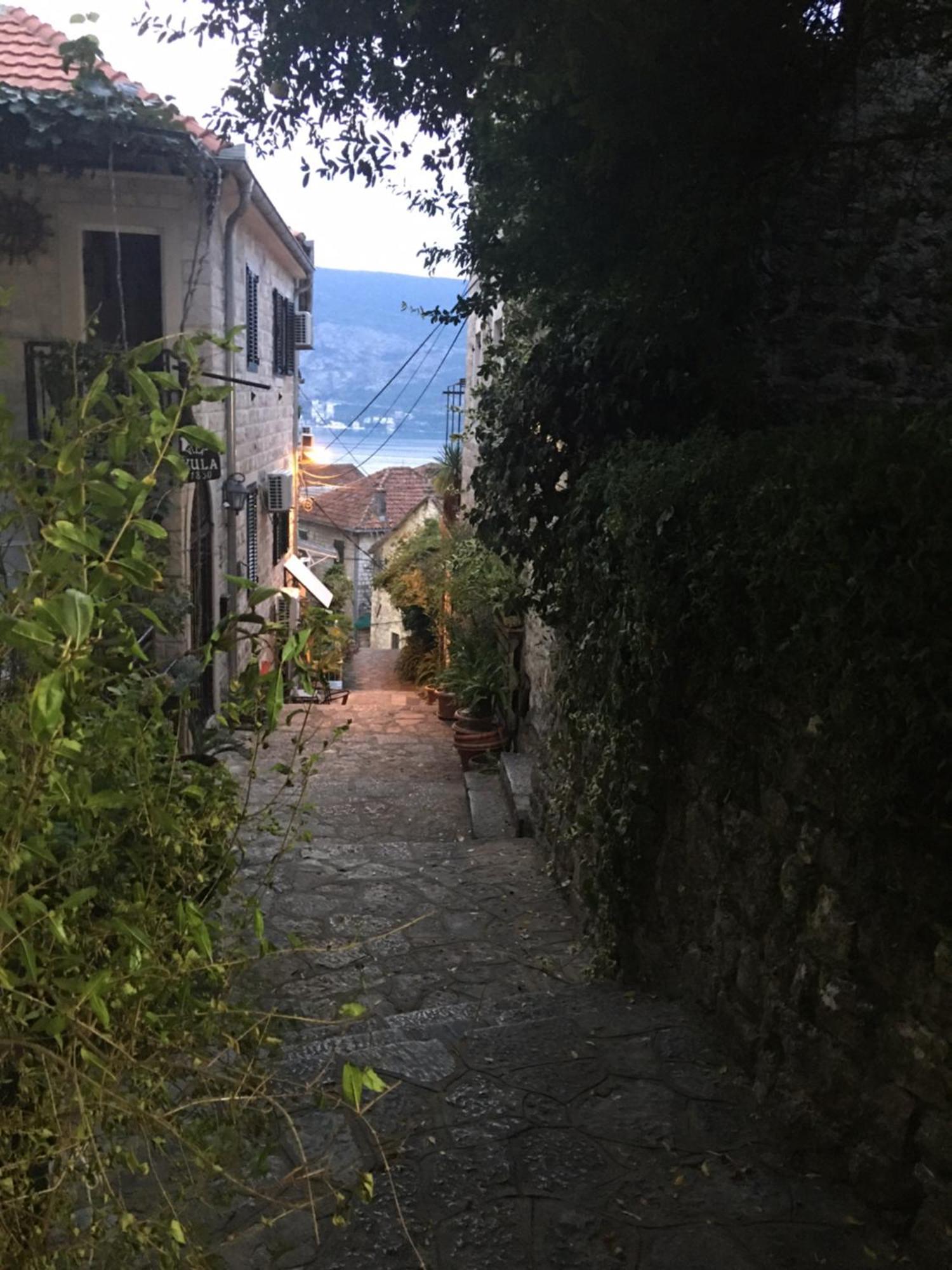 Apartment Simo Herceg Novi Exterior photo
